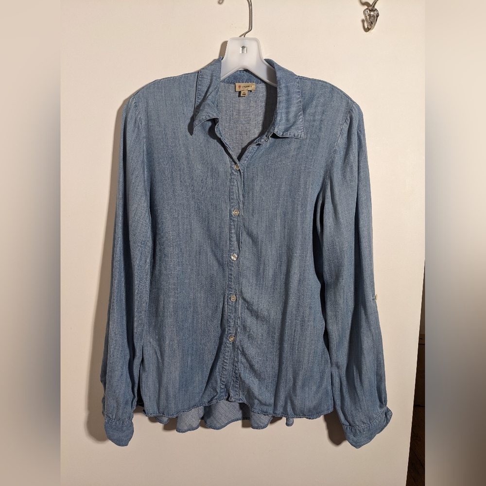 Chambray Button up